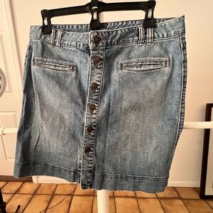 Loft women’s mini jean denim skirt EUC